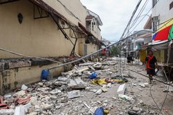 BREAKING NEWS Un cutremur de 7,5 a lovit Filipine! Autoritățile au emis mai multe avertizări de tsunami BREAKING NEWS Un cutremur de 7,5 a lovit Filipine! Autoritățile au emis mai multe avertizări de tsunami